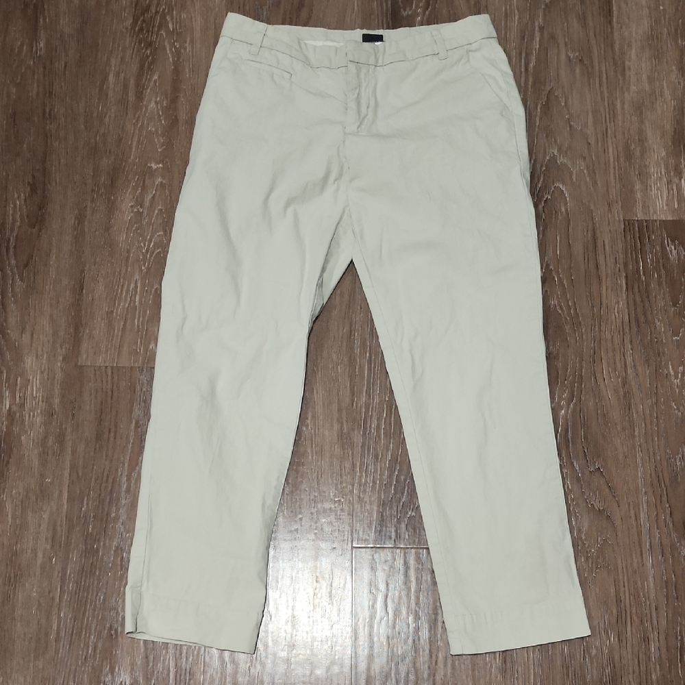 (6) Patagonia Women's Cream Khaki Pants Hiking Athleisure Weekend Organic Cotton